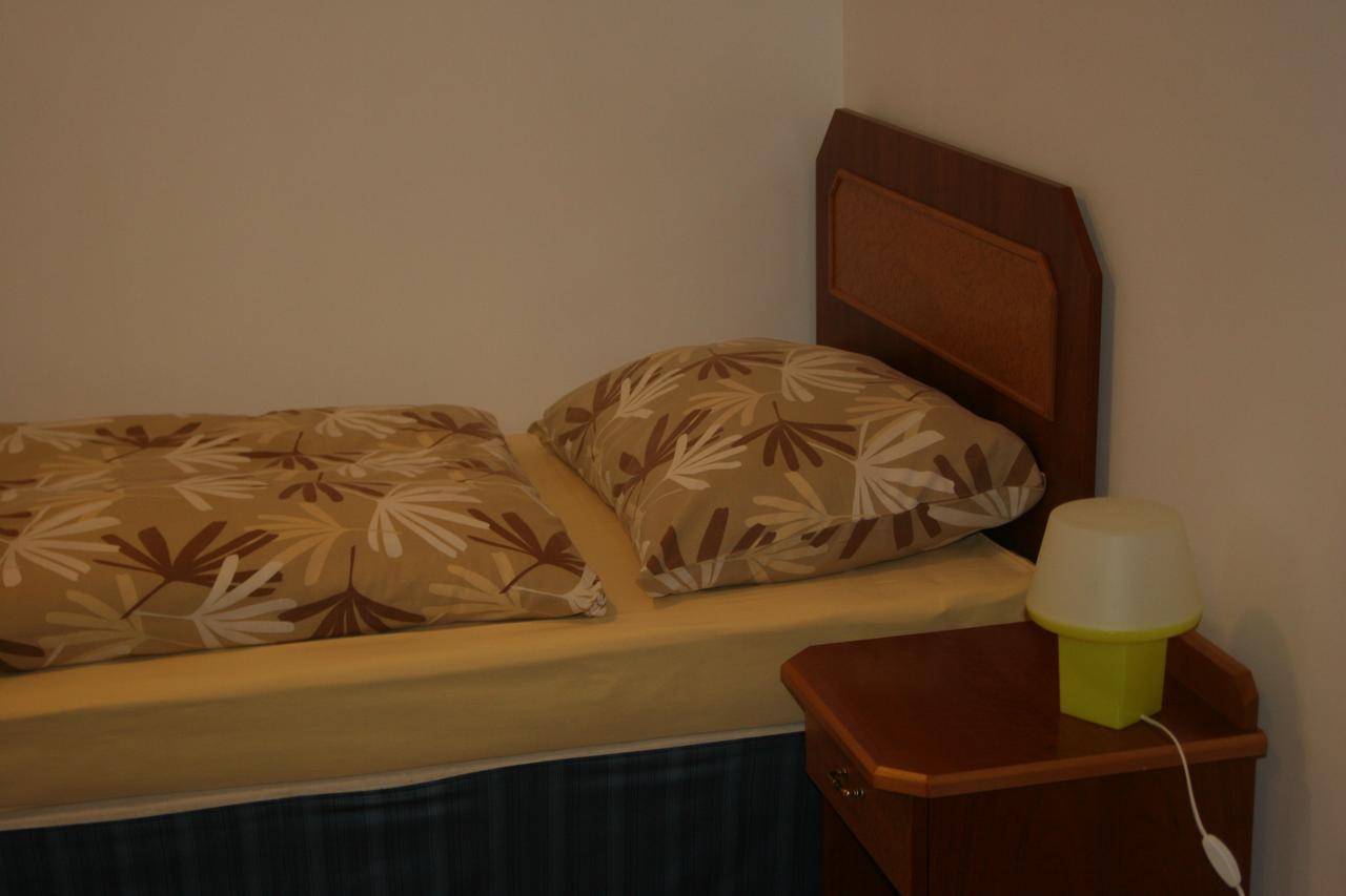 Art Star Hotel Hostivice Ngoại thất bức ảnh